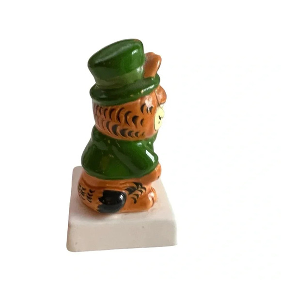 Vtg Garfield Figurine St. Patrick's Day We're All Irish One Day A Year 1978,1981 - Picture 3 of 10